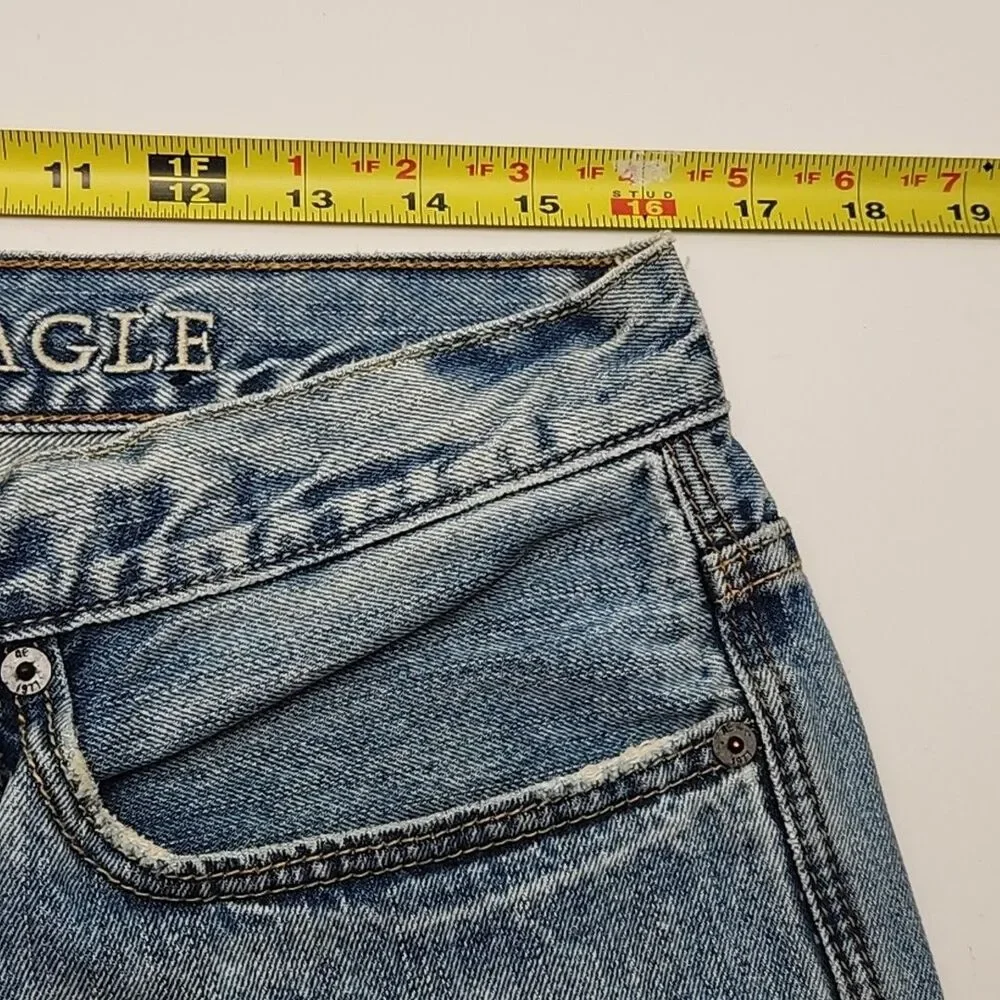 American Eagle Jeans Relaxed Men Sz 31 x 32 Cotton Light Wash Distressed Pants